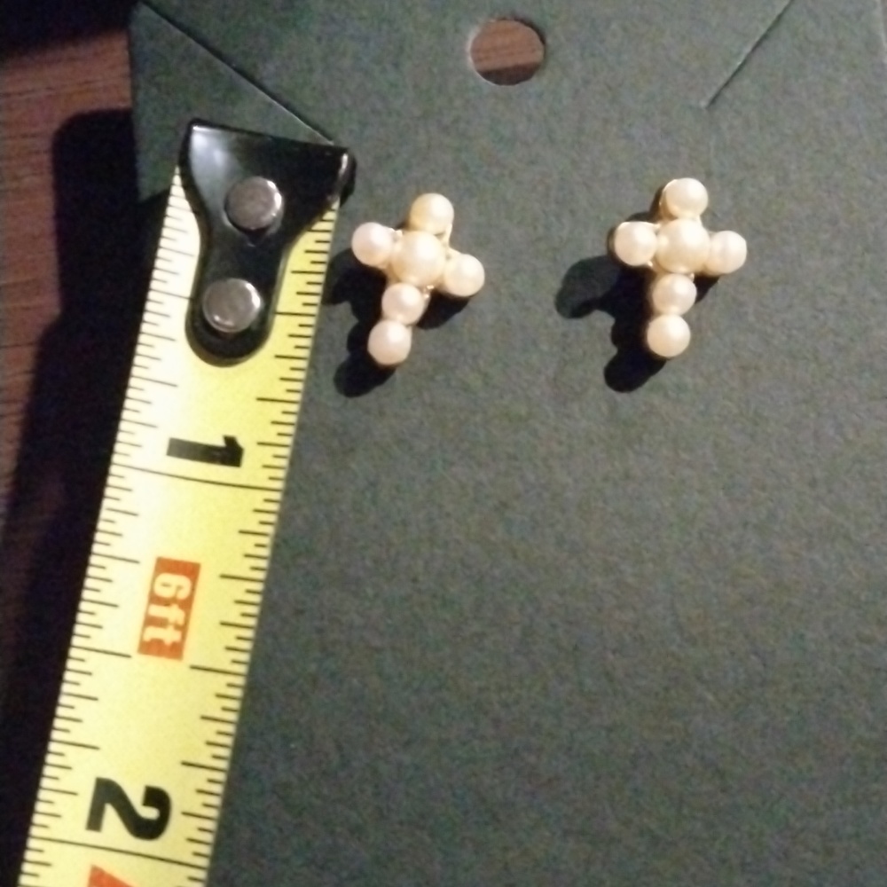 Romon Dainty Pearl Cross Earrings